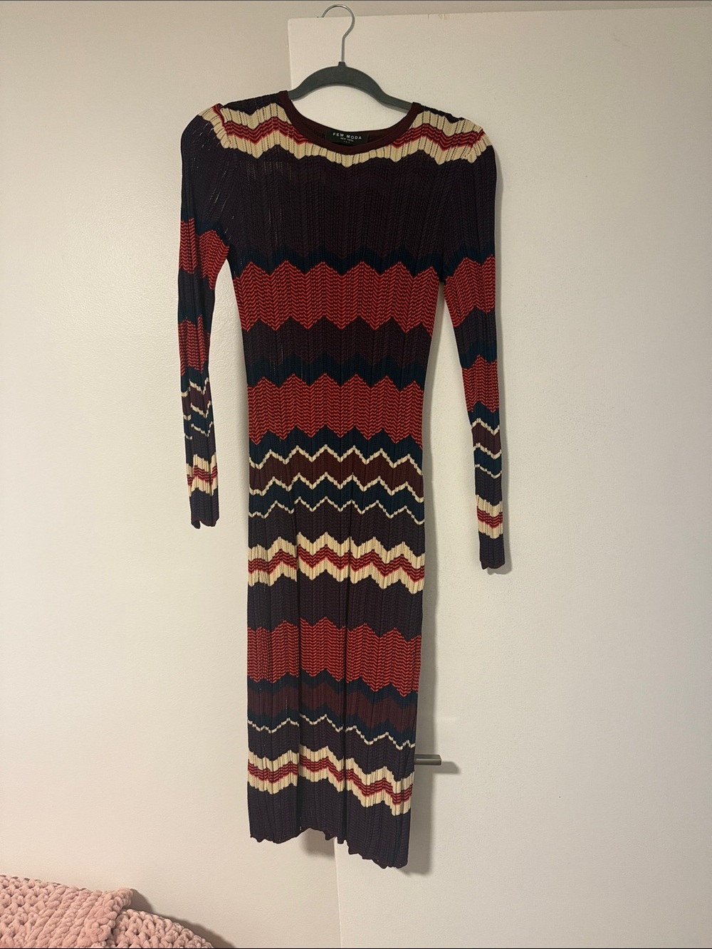 Chevron Ribbed Long-Sleeve Midi Dress - Navy, Red & Cream